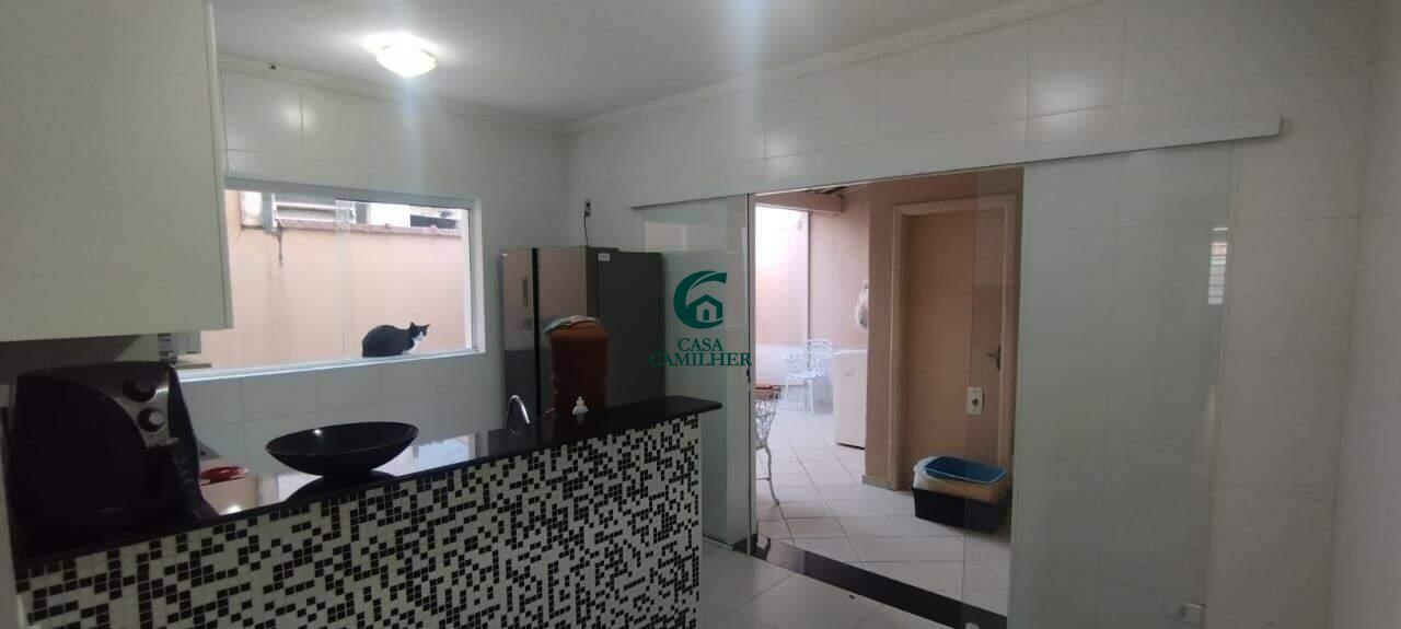 Casa à venda no Centro: 