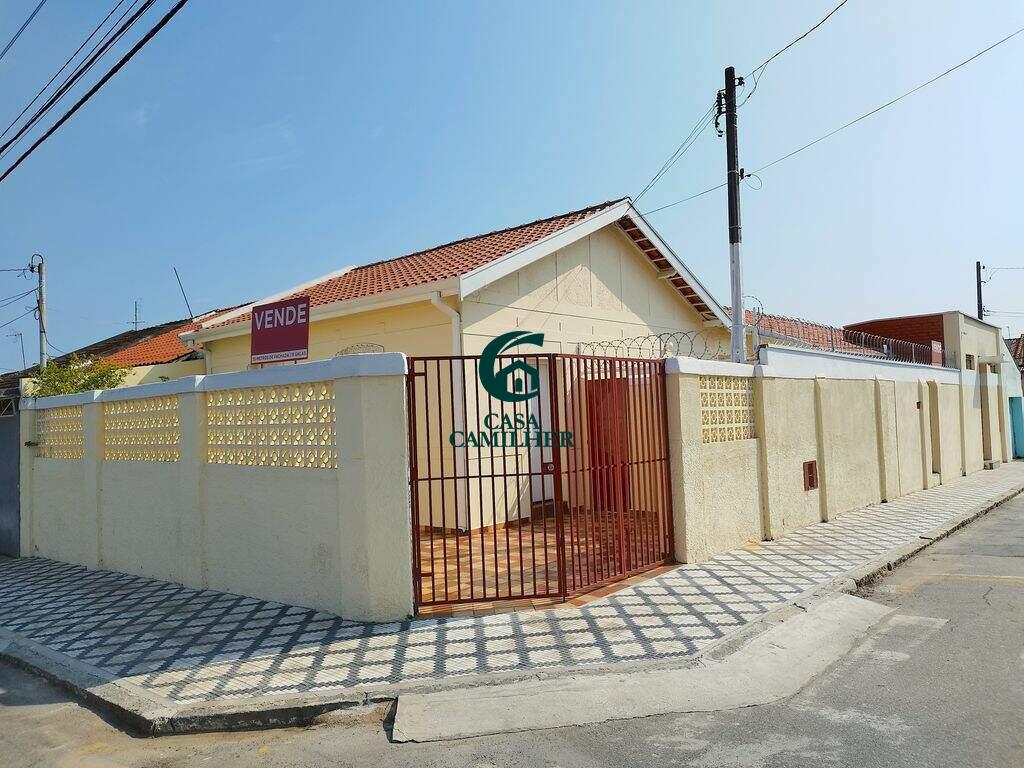 Casa à venda no Centro: 