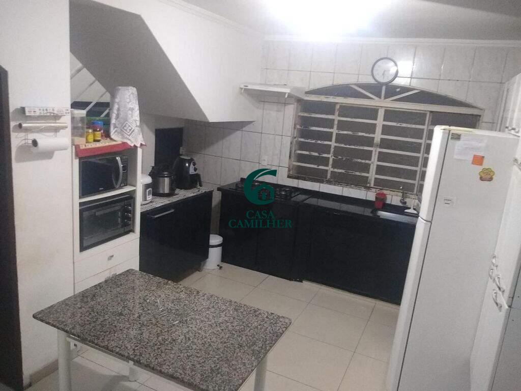 Casa à venda no Parque Tabaeté: 