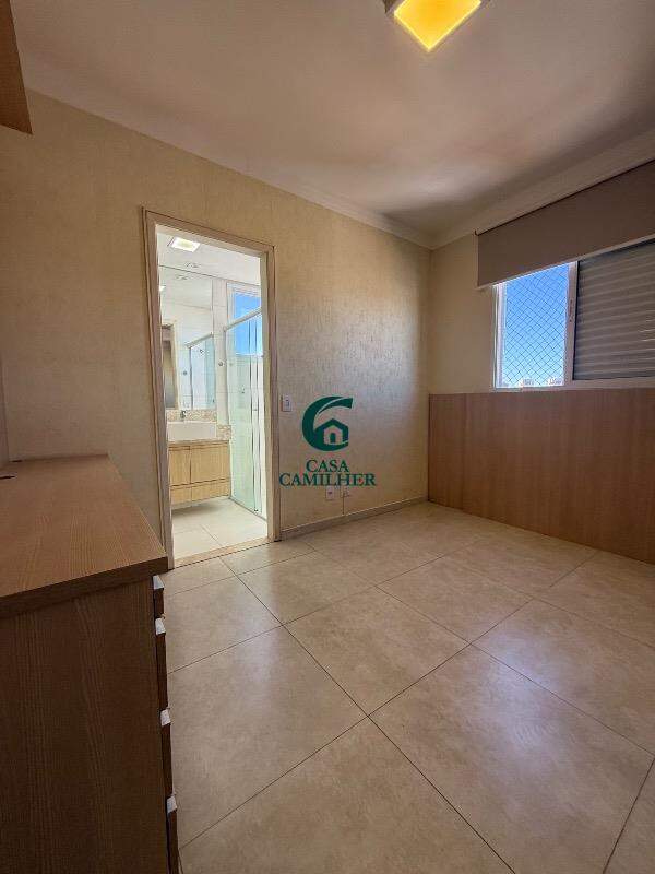 Apartamento à venda no Esplanada Independência: 