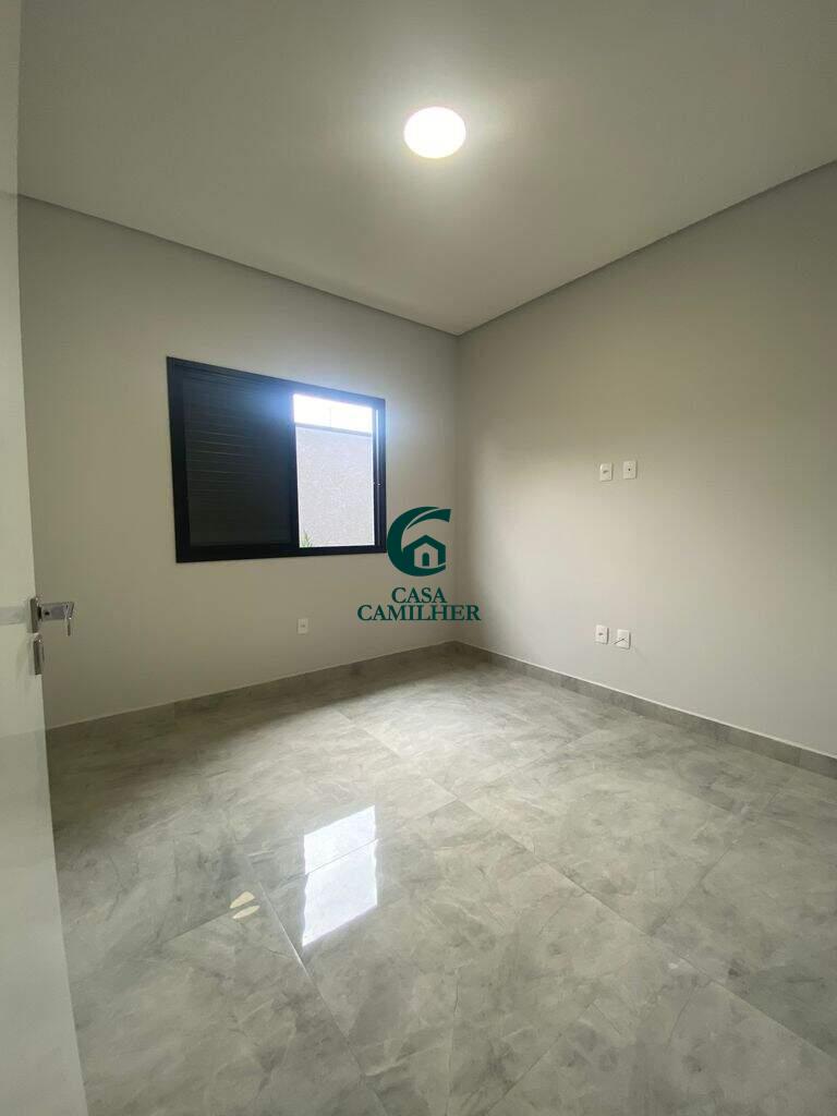 Casa à venda no Esplanada Independência: 