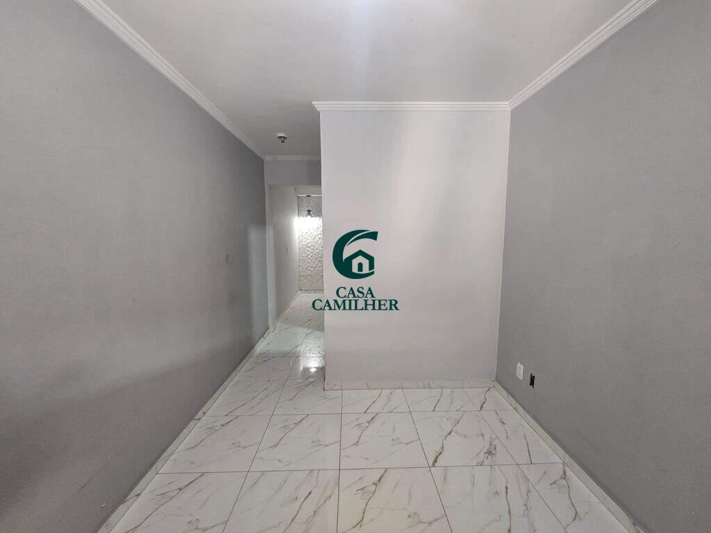 Casa à venda no Vila dos Comerciários 2: Sala da KITNET