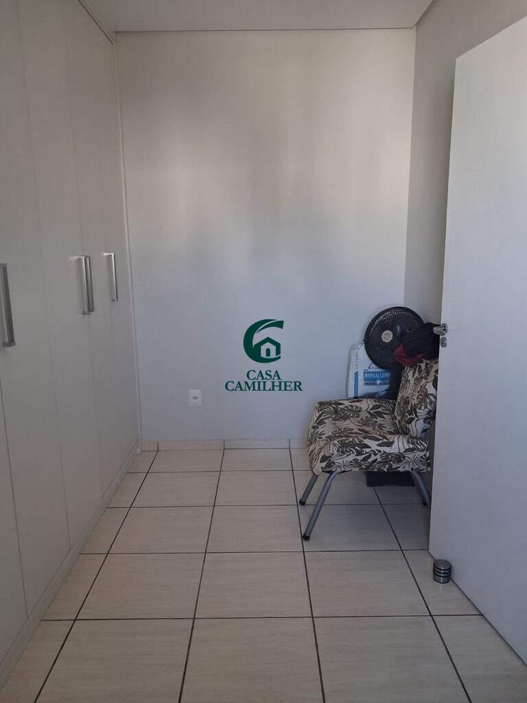Apartamento à venda no Jardim Gurilandia: 