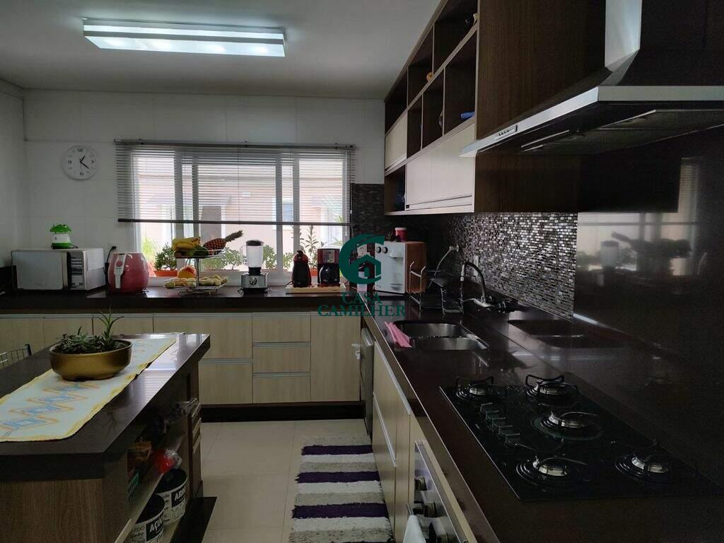 Casa à venda no Parque Piracangagua: 