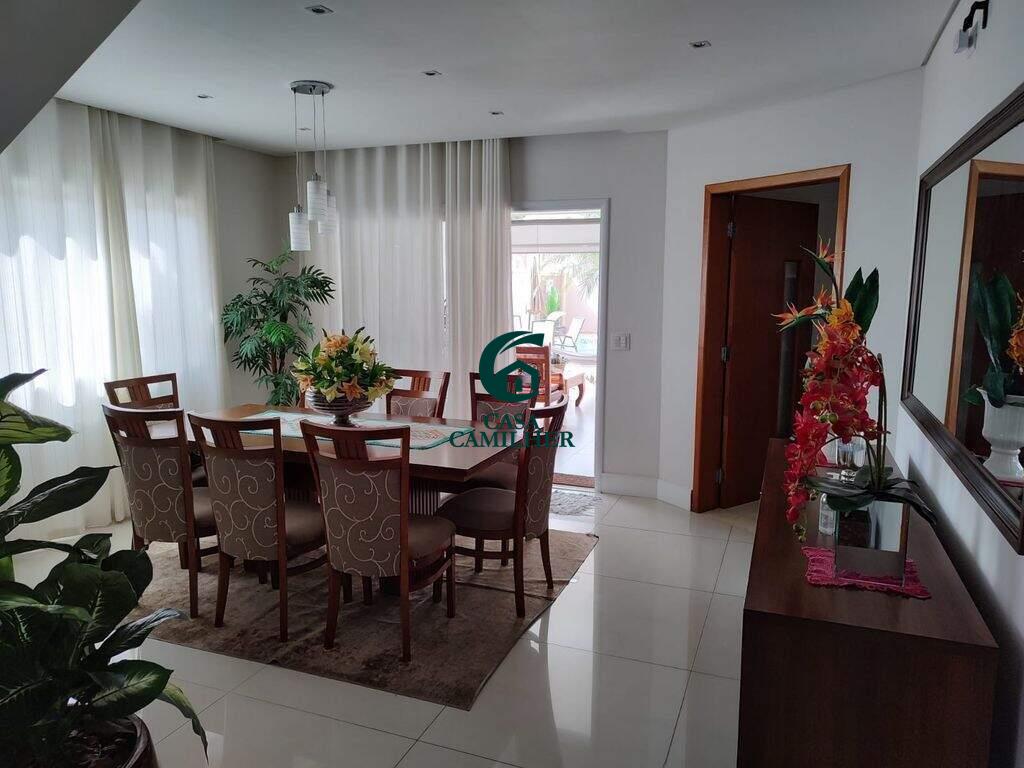 Casa à venda no Parque Piracangagua: 