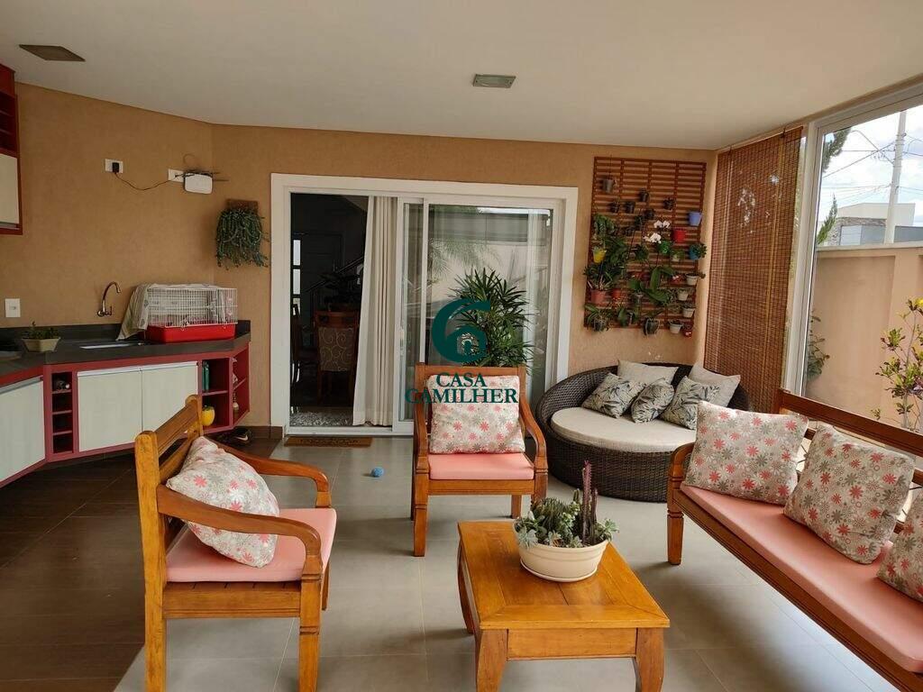 Casa à venda no Parque Piracangagua: 