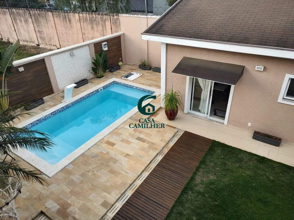 Casa à venda no Parque Piracangagua: 