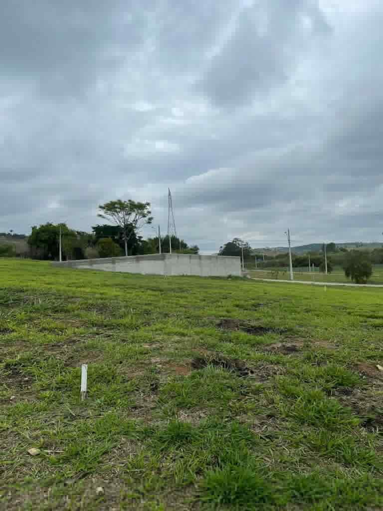 Terreno/Lote à venda no Chácara São Félix: 
