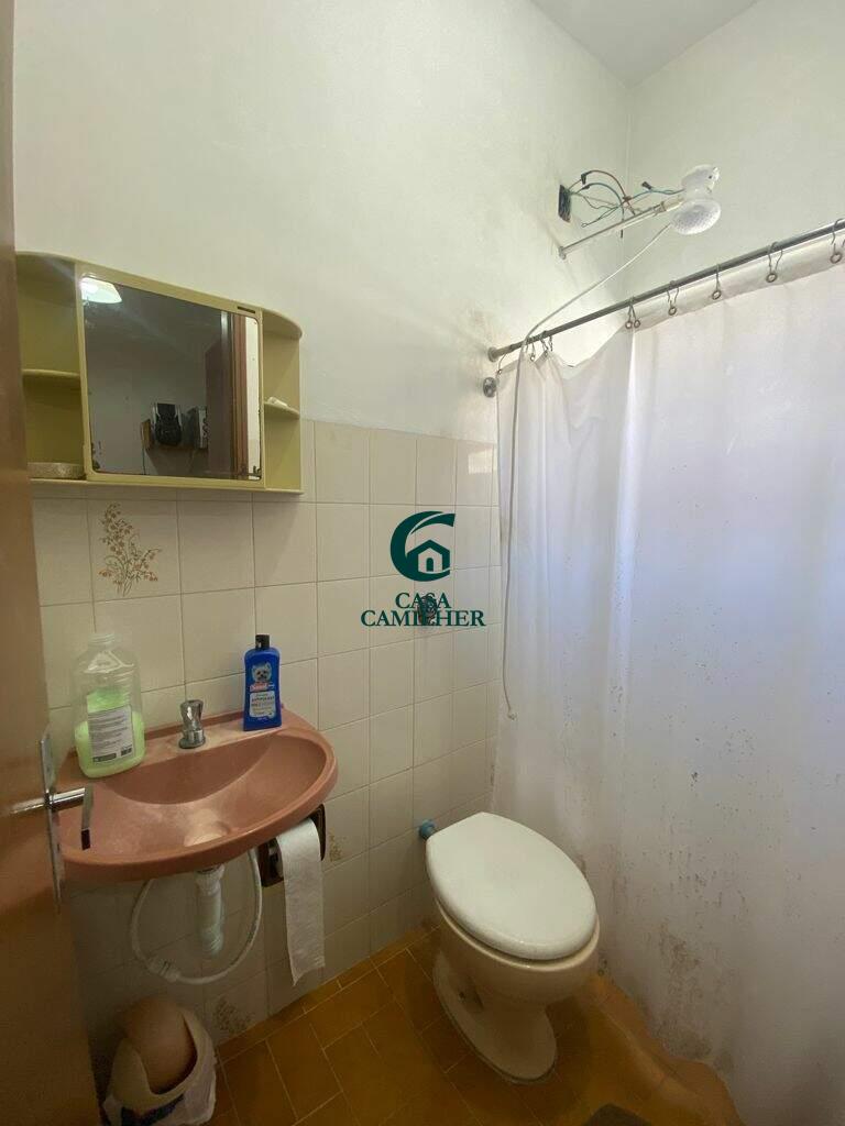 Casa à venda no Areão: 