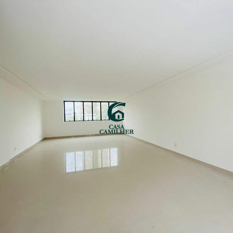 Sala à venda no Centro: 