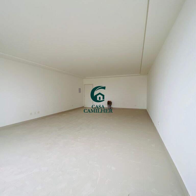 Sala à venda no Centro: 