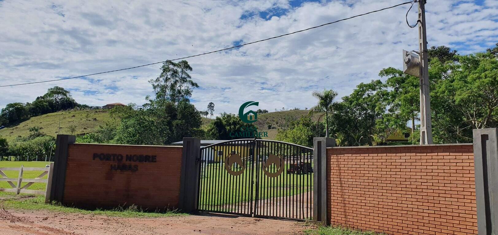 Haras à venda no Centro: 