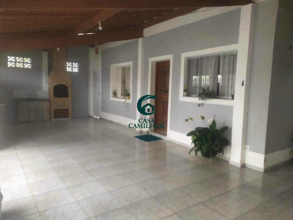 Casa à venda no Areão: 