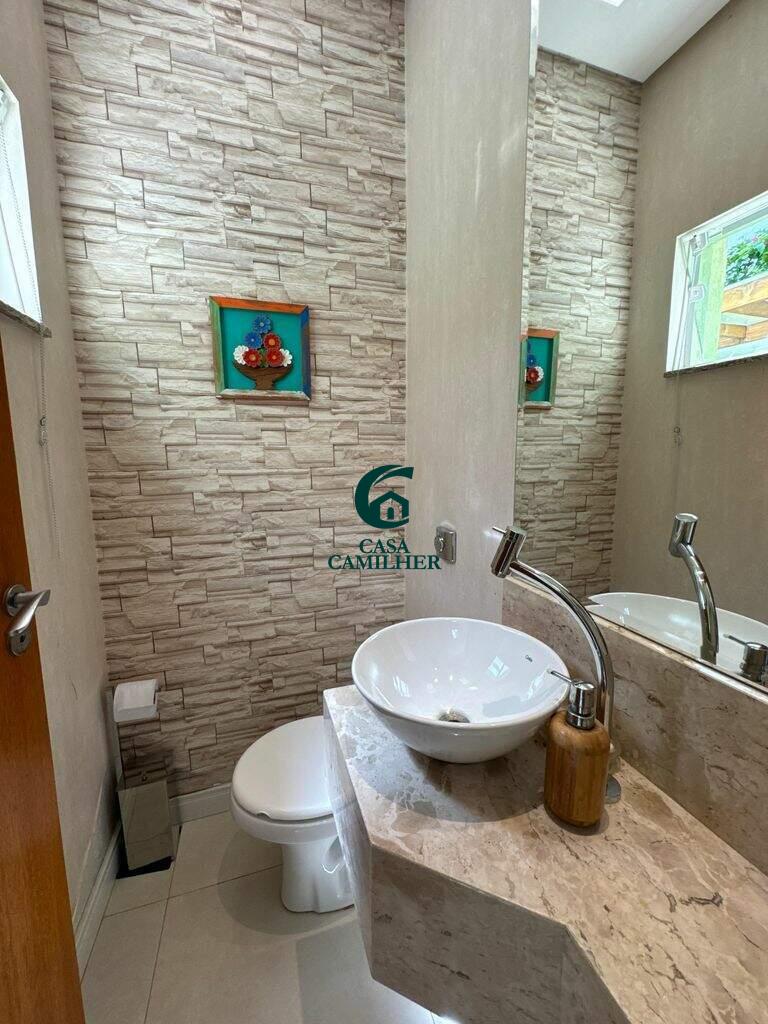 Casa à venda no Jardim Hípica Pinheiro: 