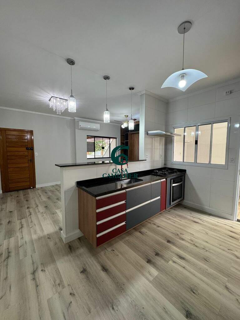 Casa à venda no Vila Areao: 