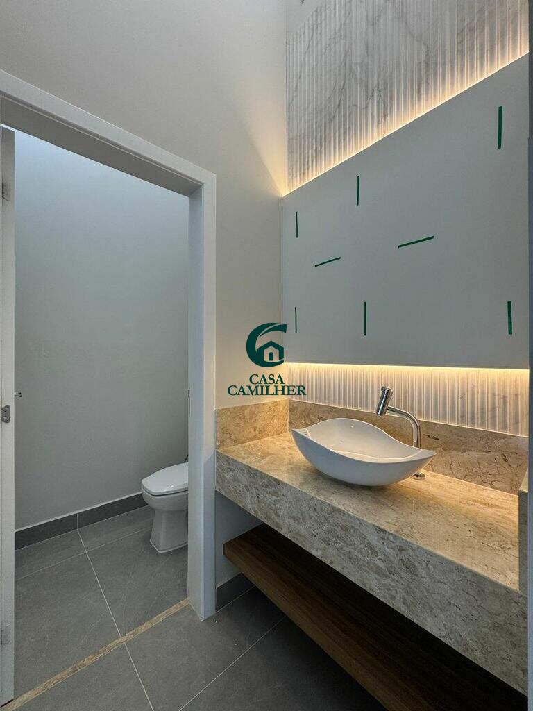 Casa à venda no Terras de Benvira: 