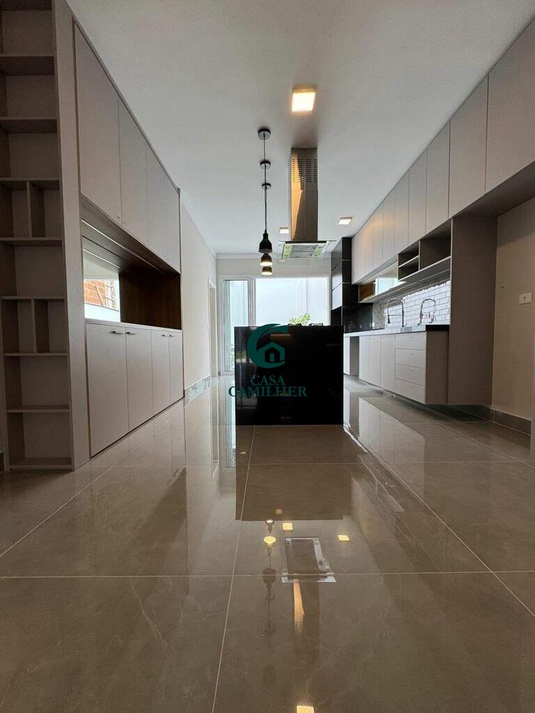 Casa à venda no Terras de Benvira: 