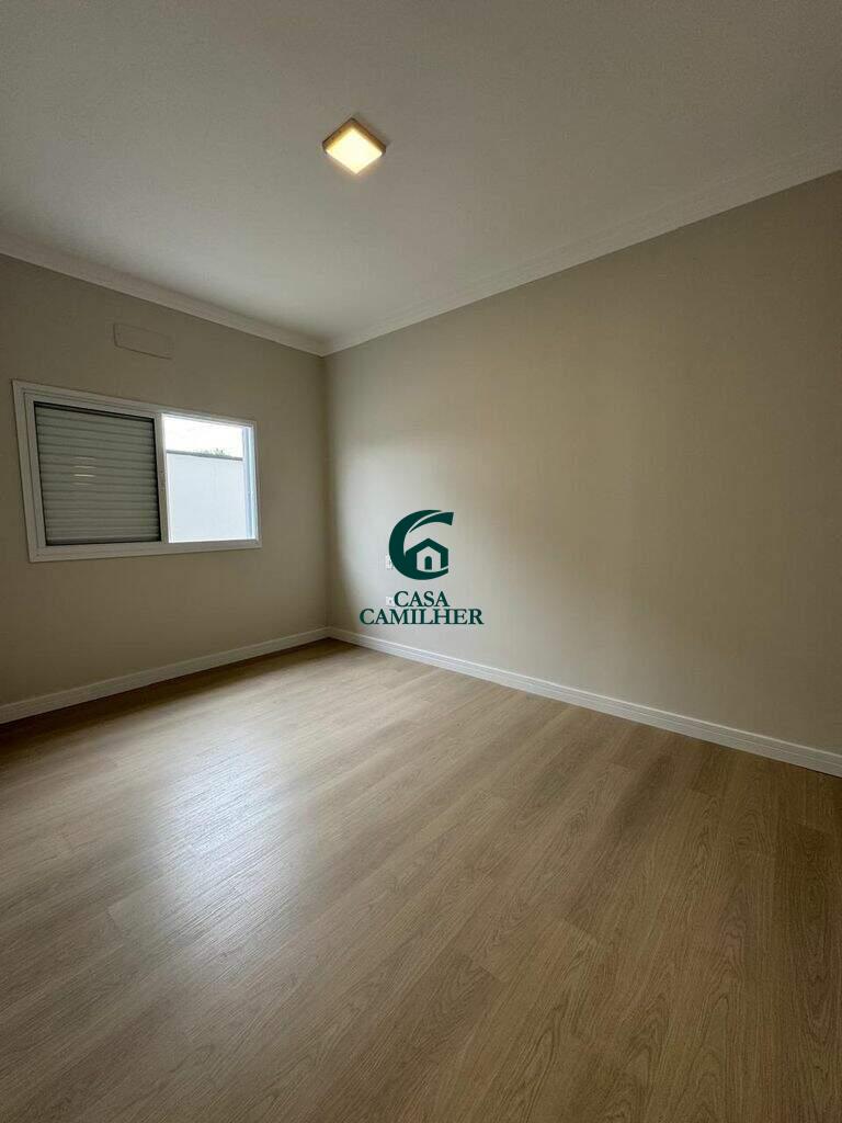 Casa à venda no Terras de Benvira: 