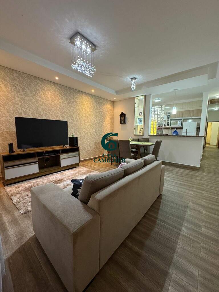 Casa à venda no Jardim Ana Emilia: 