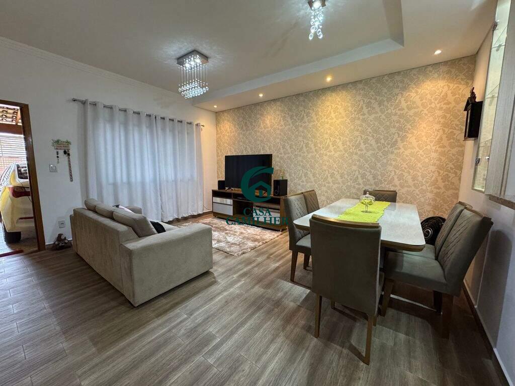 Casa à venda no Jardim Ana Emilia: 