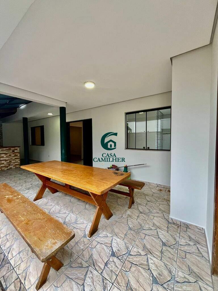 Casa à venda no Caminho Novo: 