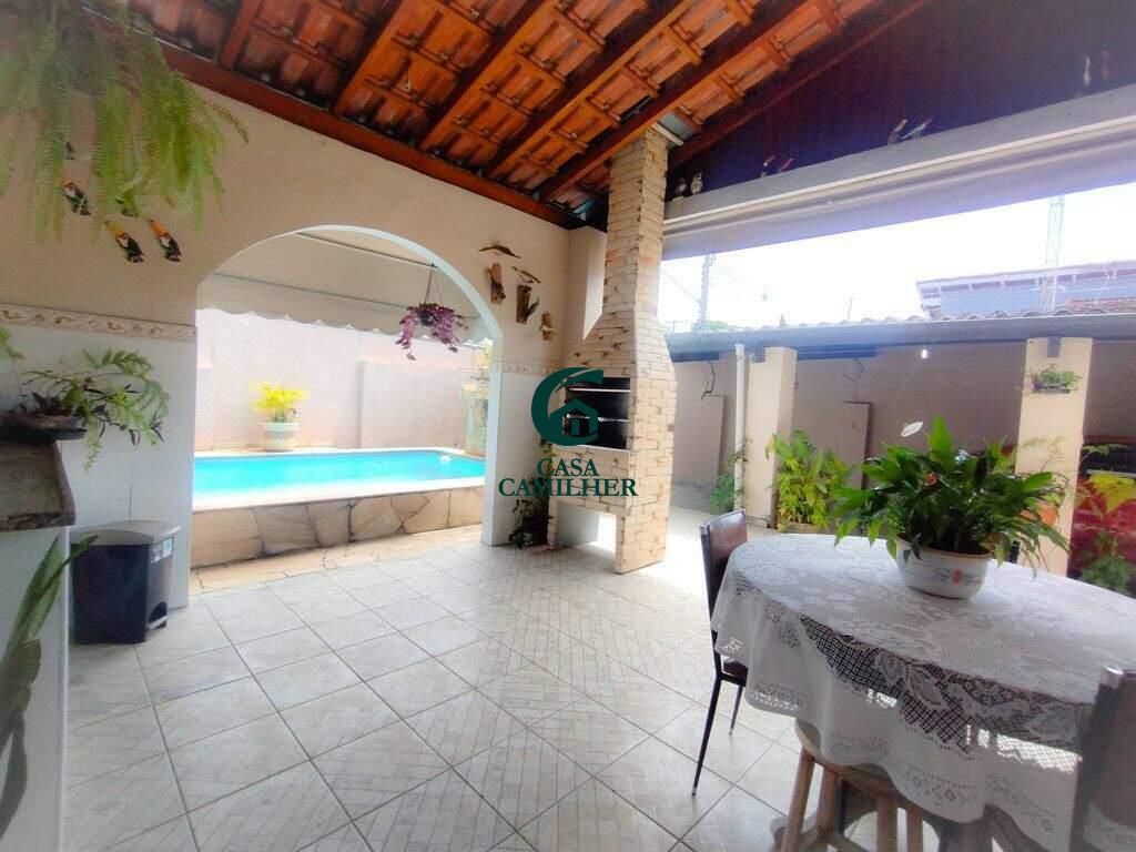 Casa à venda no Chácara do Visconde: 