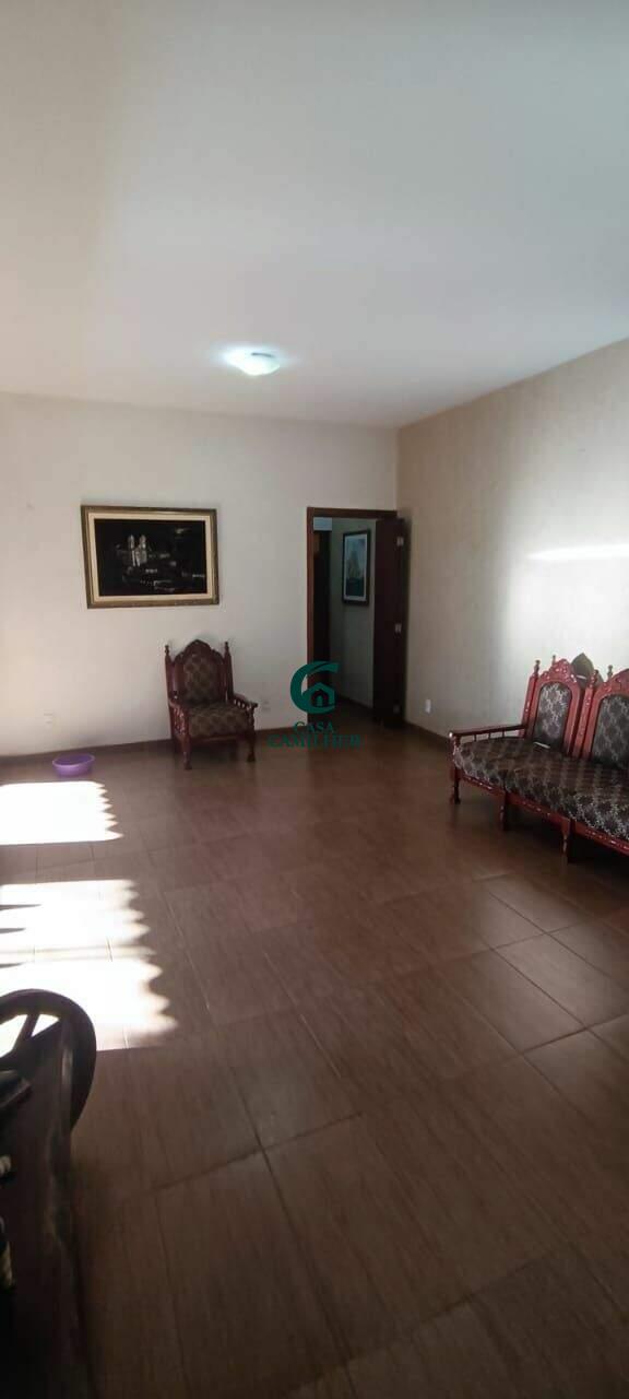 Casa à venda no Jardim das Nações: 