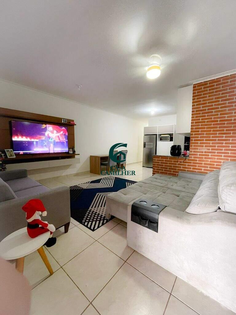 Casa à venda no Piracangaguá: 