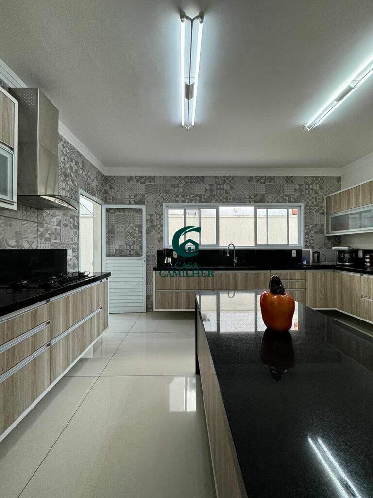 Casa à venda no Caminho Novo: 