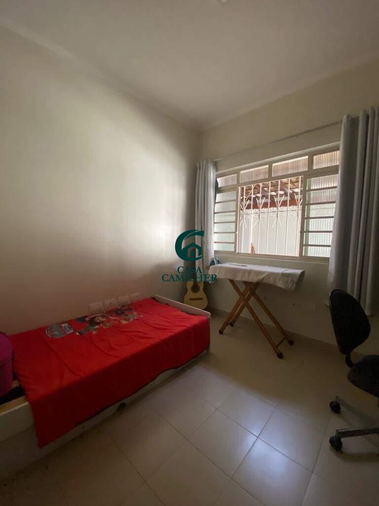 Casa à venda no Jardim América: 