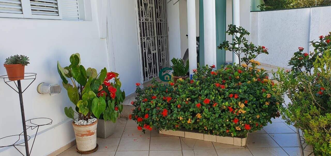 Casa à venda no Centro: 