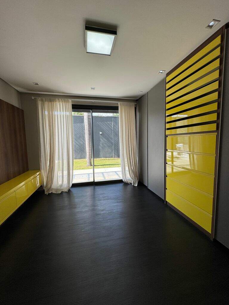 Casa à venda no Parque Piracangagua: 