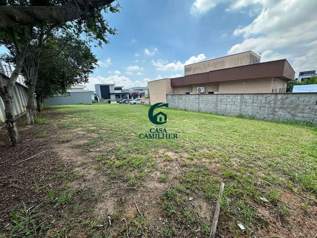 Terreno/Lote à venda no Piracangaguá: 