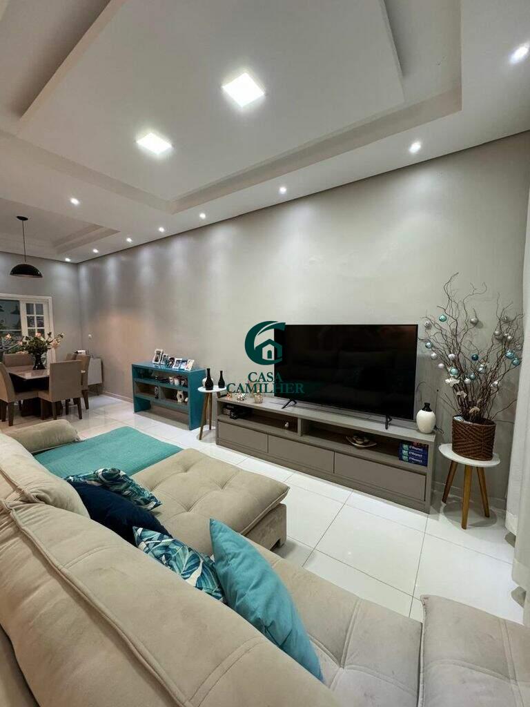 Casa à venda no Caminho Novo: 