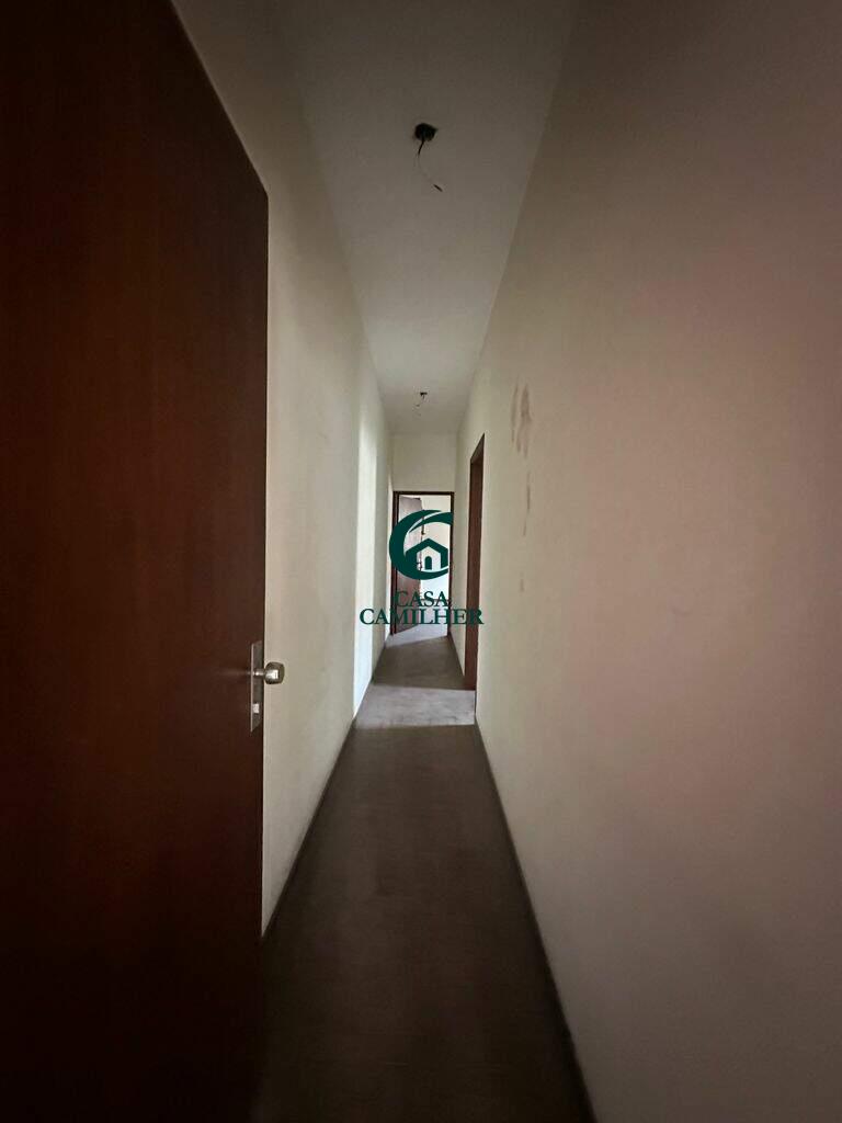 Casa à venda no Centro: 