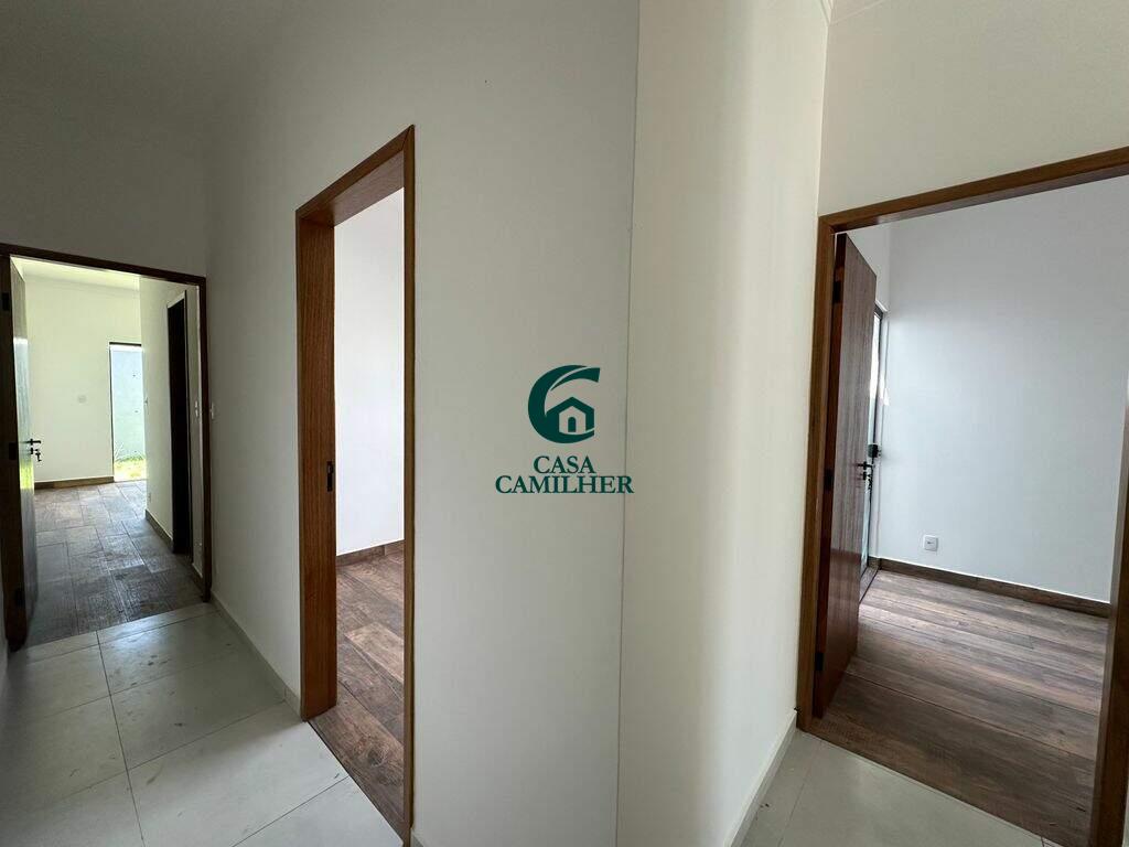 Casa à venda no Loteamento Industrial: 