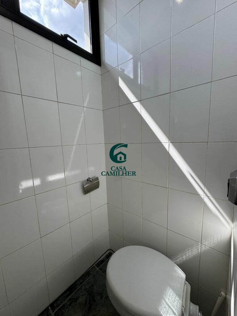 Sala à venda no Centro: 