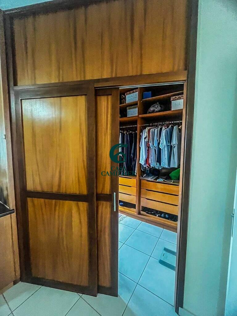 Casa à venda no Esplanada Independência: 