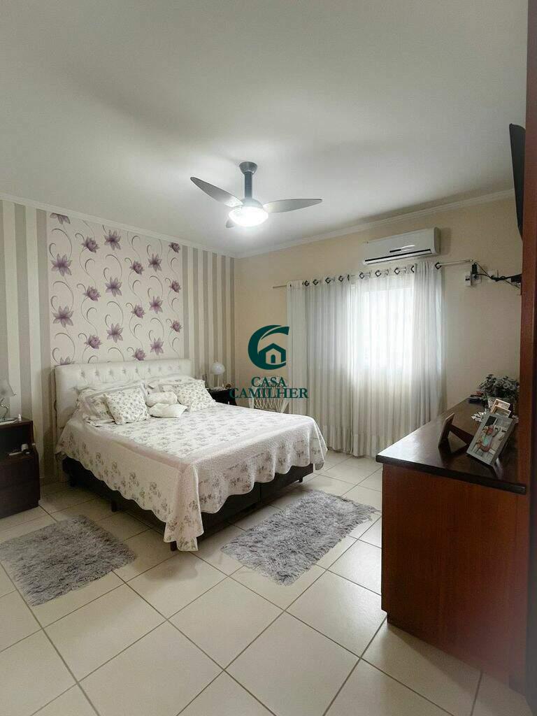 Casa à venda no Esplanada Independência: 