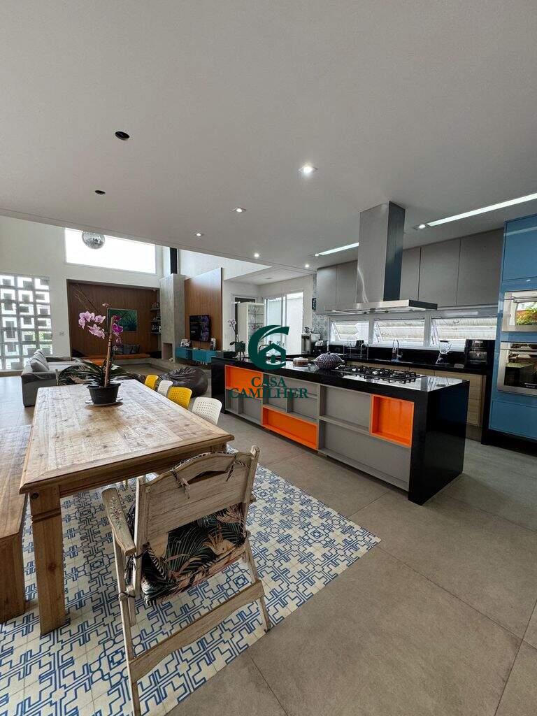 Casa à venda no Quiririm: 