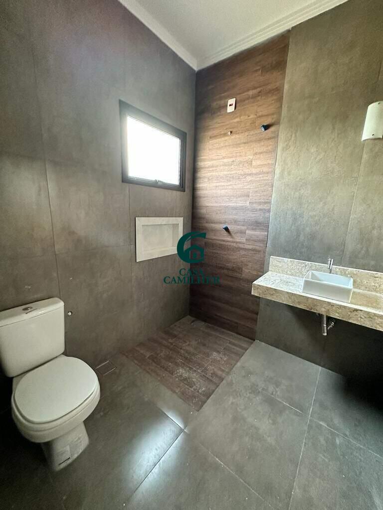 Casa à venda no Guedes: 