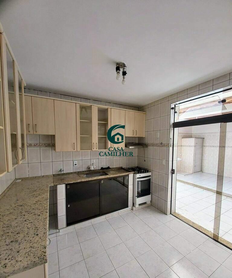 Casa à venda no Vila Jaboticabeira: 