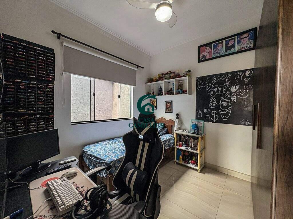 Casa à venda no Monte Belo: 