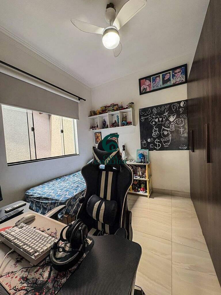 Casa à venda no Monte Belo: 