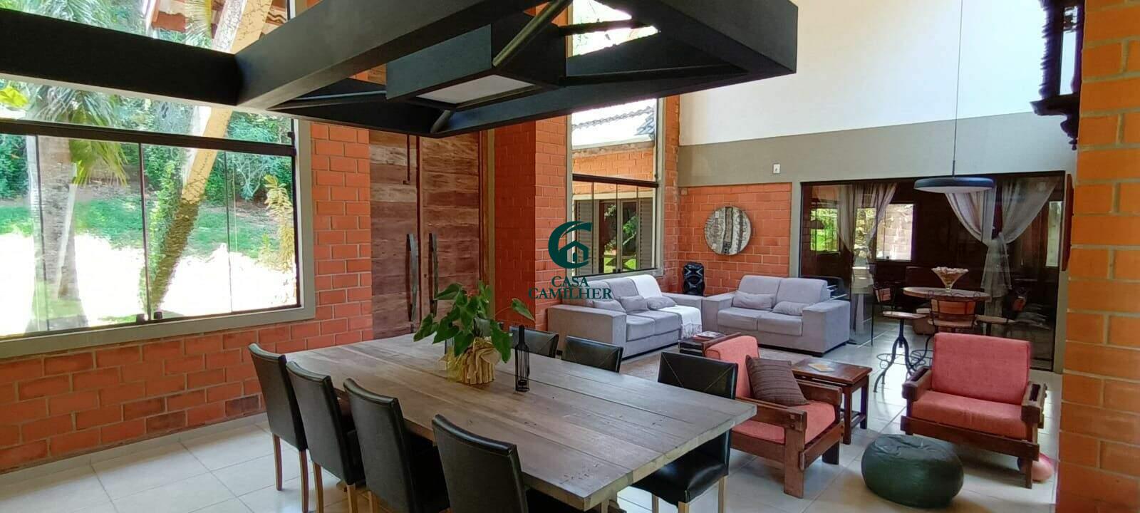 Casa à venda no Cataguá: 