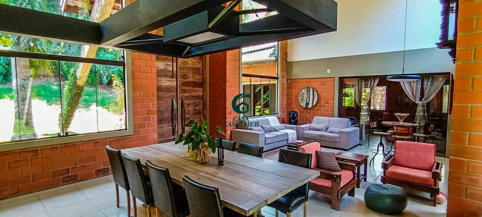 Casa à venda no Cataguá: 