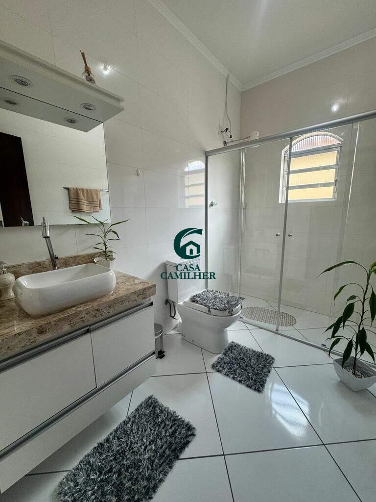 Casa à venda no Bosque da Saude: 