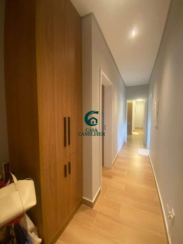 Casa à venda no Piracangaguá: 