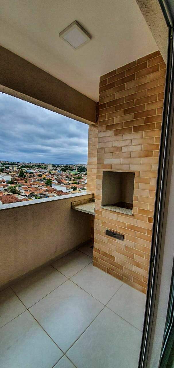 Apartamento à venda no Cavarucanguera: 