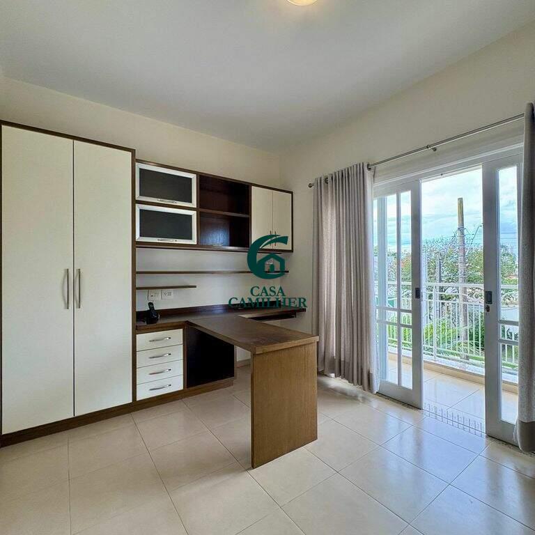 Casa à venda no Esplanada Independência: Escritorio